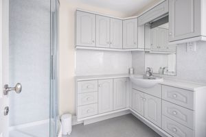 Photo 33- click for photo gallery